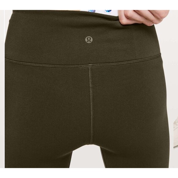 Lululemon Reveal Tight *En Avante 26" Dark Olive size 6 - Picture 3 of 6